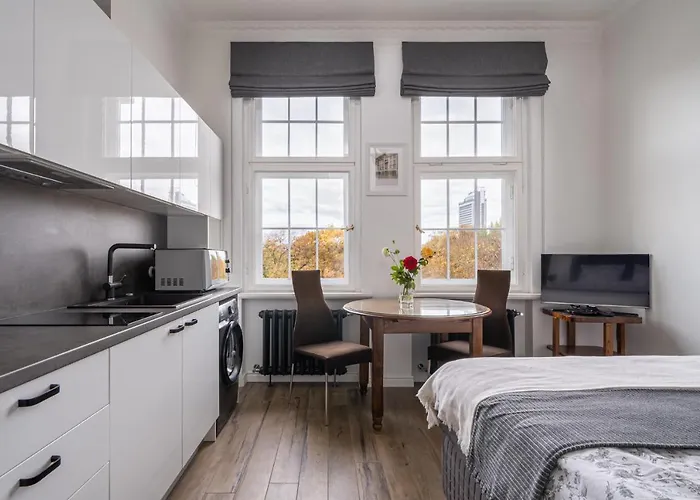 Apartment Library House 